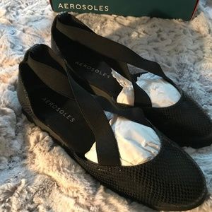 Aerosols Black Snakeskin Ballet Flats size 9